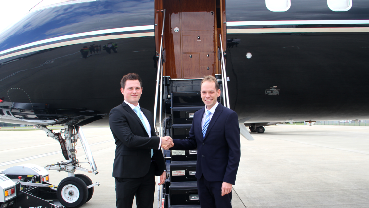 <p><strong>Scott Butcher</strong> with<strong> Howard Tamplin, Charter Manager at Starflight Aviation</strong></p>