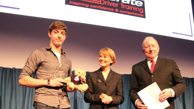 <p>Rob Tillier presenting Tyler Carter with the award for the Accelerate Young Driver of the Year&nbsp;</p>