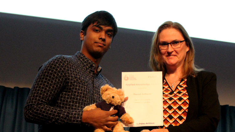 <p>The&nbsp;Fluor&nbsp;Applied Knowledge Award&nbsp;- Thanush Sritharan</p>